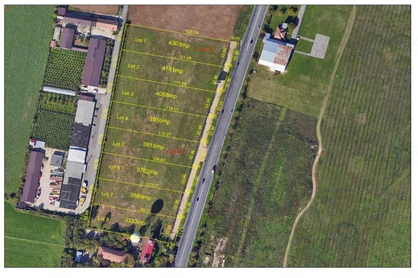 Casă cu Teren 68100 Mp în Gepiu
