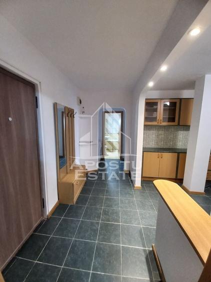 Apartament cu 2 camere decomandat în Steaua