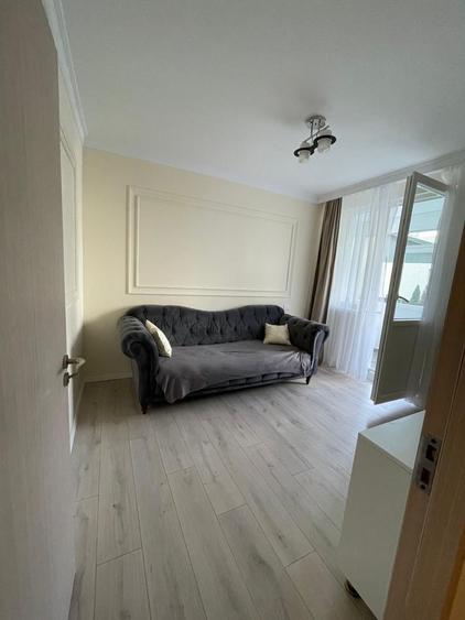 Apartament cu 2 camere decomandat în Precista