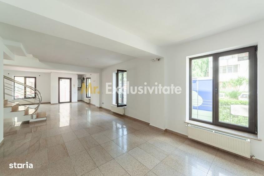 Spațiu comercial, de 220 mp, în Teilor