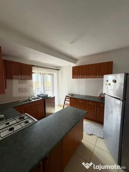 Casă cu 4 camere cu Teren 200 Mp în Central