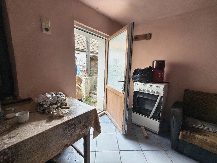 Casă cu 2 camere cu Teren 600 Mp în Tohanu Vechi