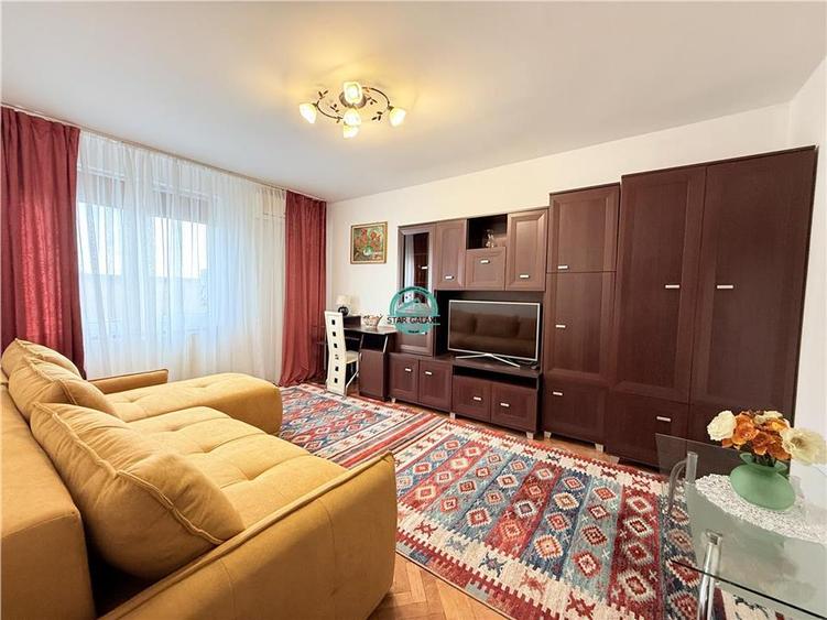 Apartament cu 2 camere decomandat, mobilat în Central