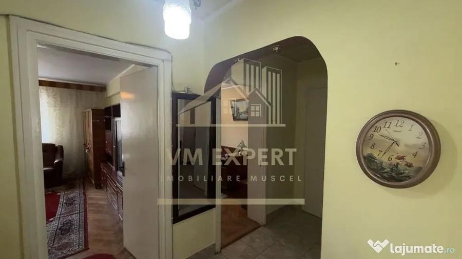 Apartament cu 2 camere decomandat în Sud