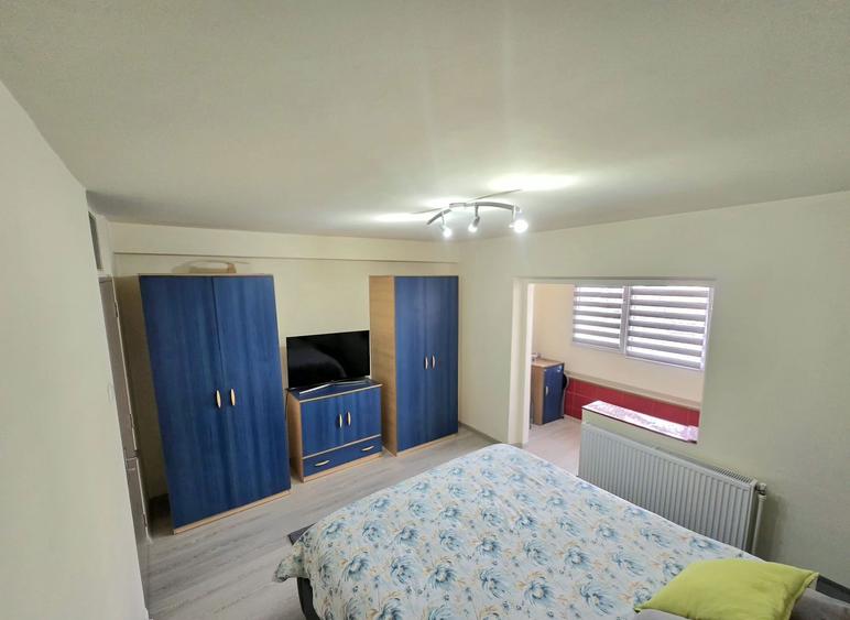 Apartament cu 3 camere în Roșu