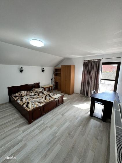 Casă cu 4 camere în Gării