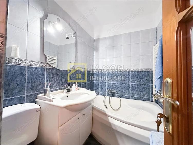 Apartament cu 2 camere semidecomandat în Bistrița Lac