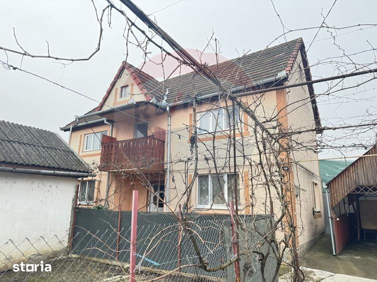 Casă cu 3 camere cu Teren 356 Mp în Central