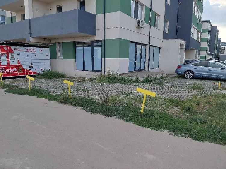 Spațiu comercial, de 50 mp, în Central