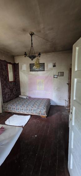 Casă cu Teren 187 Mp în Zamora