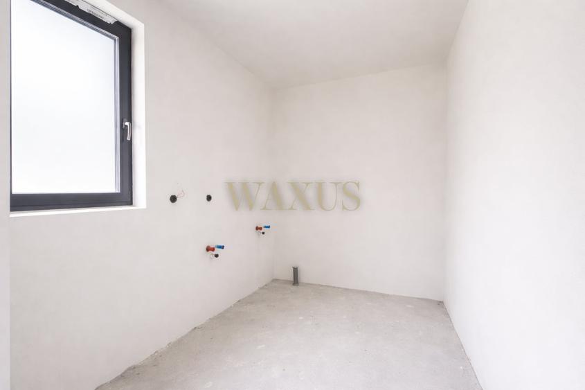 Duplex cu 4 camere cu Canalizare în Florești