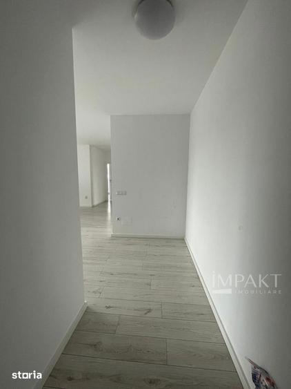 Apartament cu 3 camere semidecomandat în Bulgaria