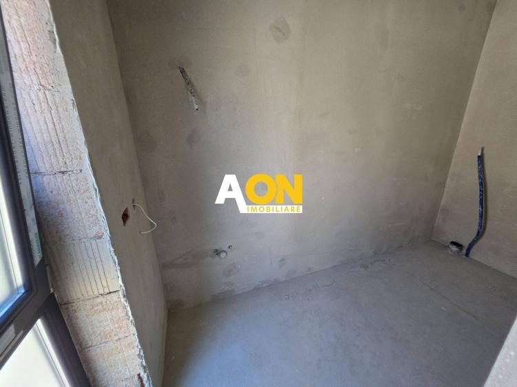 Duplex cu 4 camere cu Canalizare în Cetate