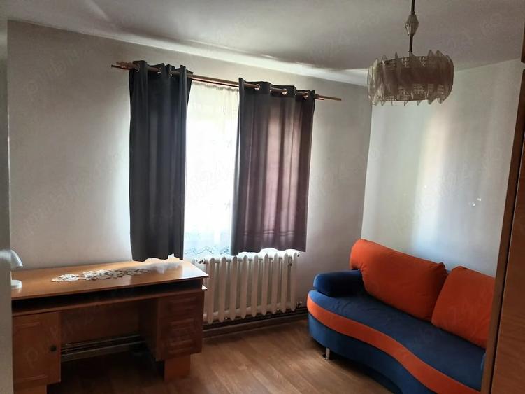 Apartament cu 2 camere decomandat în Independenței