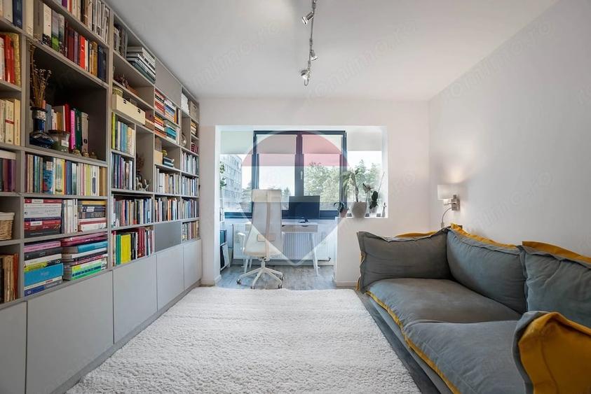 Apartament cu 3 camere semidecomandat în Gării
