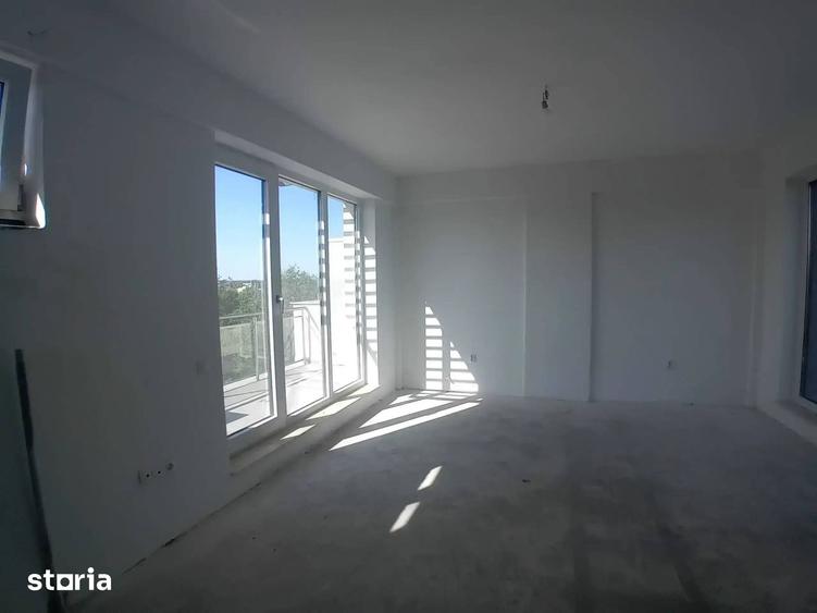 Casă cu 4 camere cu Teren 100 Mp în Nord