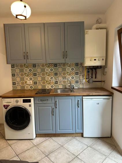 Apartament cu 2 camere semidecomandat în Centrul Istoric