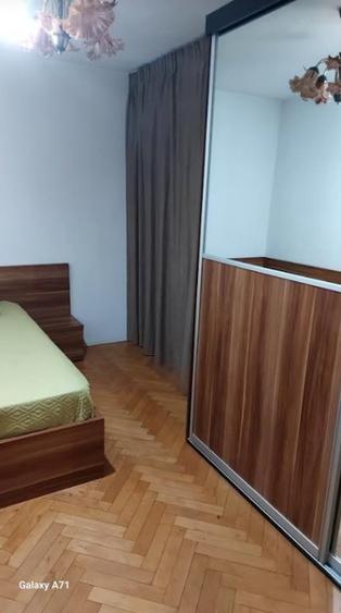 Apartament cu 2 camere decomandat, mobilat în Berceni