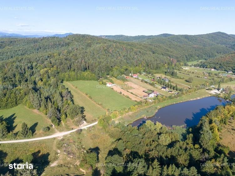 Teren intravilan 3.300 mp cu vedere catre lac Vulcan, zona lacurilor - 11