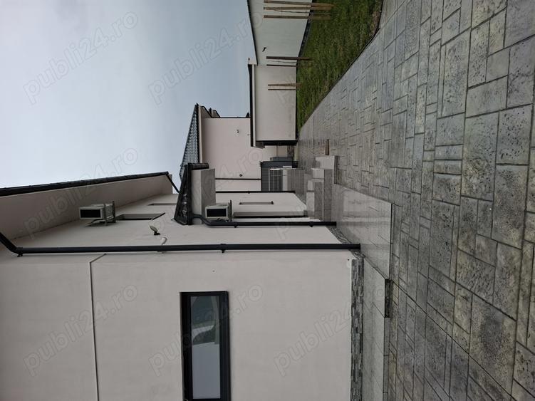 Casă cu 3 camere în Schitu