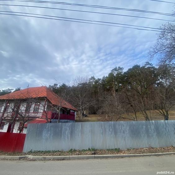 Teren de 1800 mp, în Central
