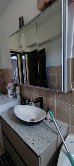Apartament cu 2 camere decomandat în Doicești