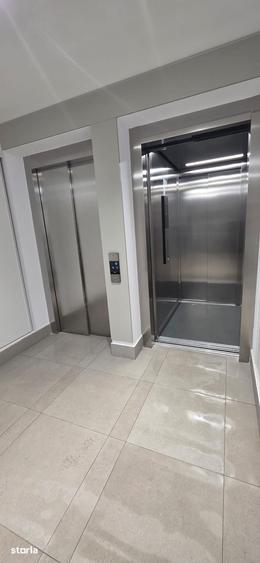 Apartament cu 2 camere în Baza 3