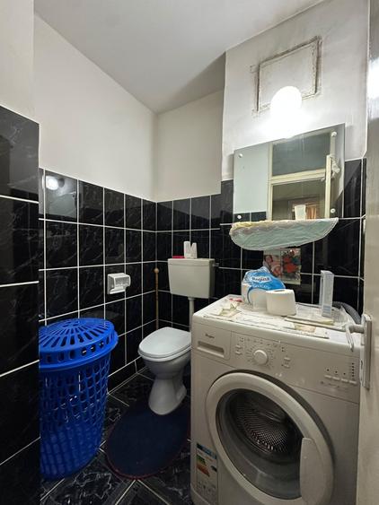 Apartament cu 3 camere decomandat, mobilat în Între Lacuri