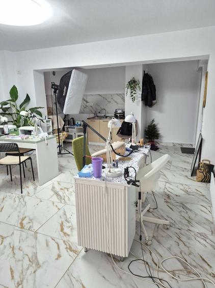 Apartament cu 2 camere semidecomandat în Brâncoveanu