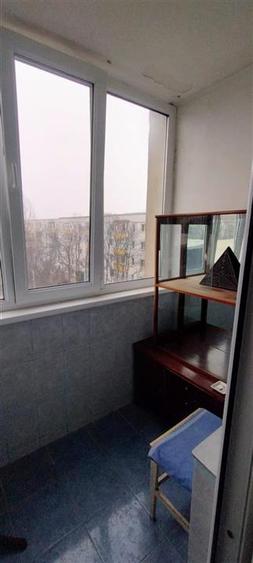 Garsonieră decomandată, mobilată în Crig