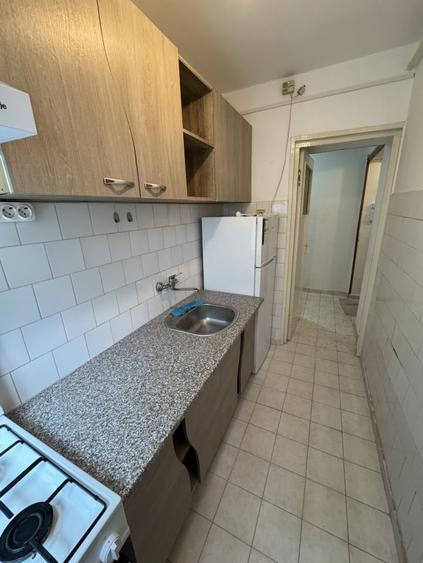 Apartament 2 cam, cf 2, etaj 2/4, Vest - Marasesti - 4