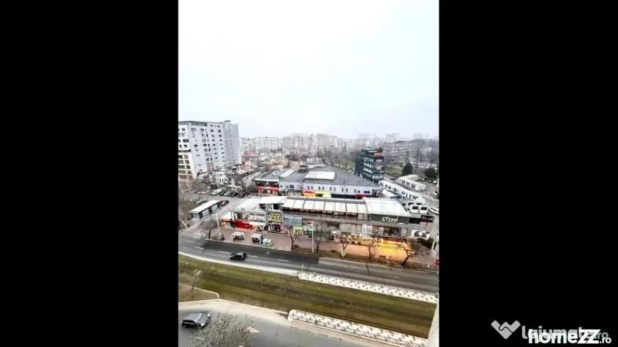 Studio Mall Vitan bloc 2001 53 mp - 1