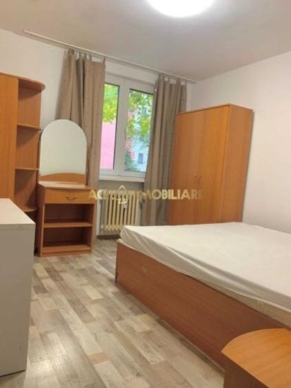 Apartament cu 3 camere decomandat, mobilat în Parcul Circului