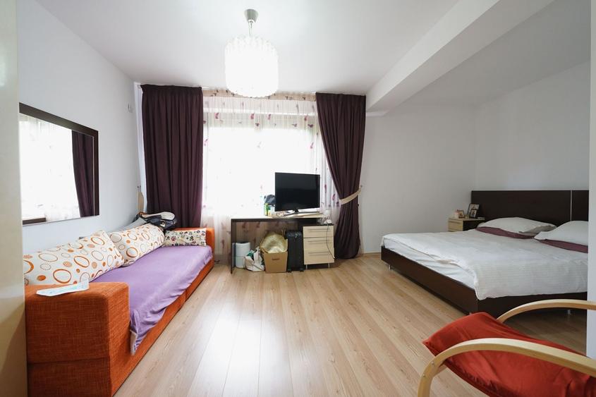 Casă individuală cu 5 camere cu Piscina în Pipera