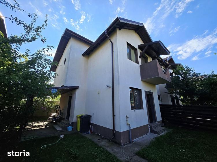 Casă cu 4 camere cu Teren 198 Mp în Domnești