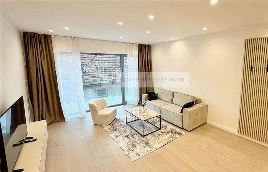 Apartament cu 2 camere semidecomandat, mobilat în Aviației