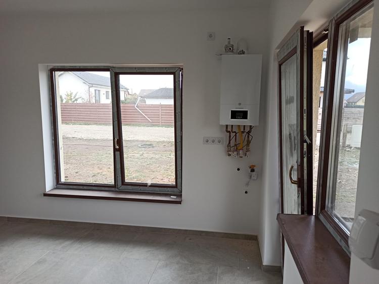 Casă individuală cu 3 camere cu Teren 500 Mp în Tărlungeni