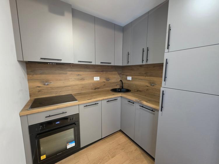 Apartament cu 2 camere semidecomandat, mobilat în Barbu Văcărescu