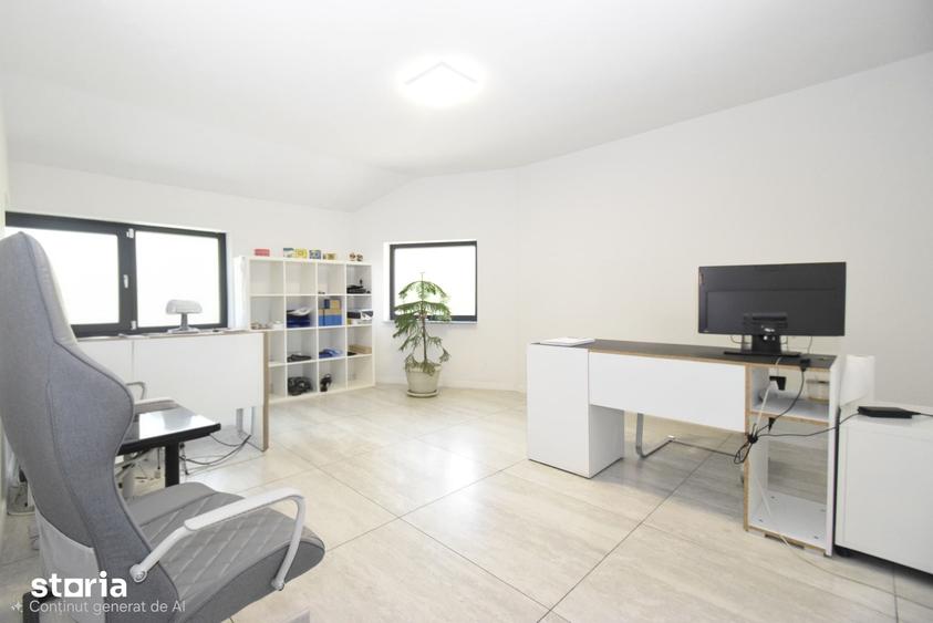Casă cu 8 camere cu Teren 366 Mp în Calea București