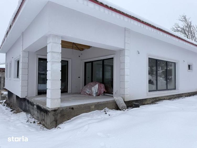 Casă cu 4 camere cu Teren 500 Mp în Gară