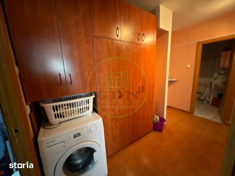 Apartament cu 3 camere decomandat, mobilat în George Enescu