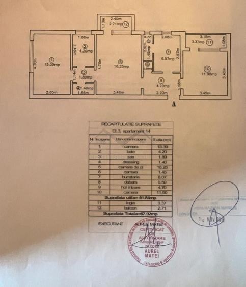 Apartament cu 3 camere semidecomandat în Podu Roș