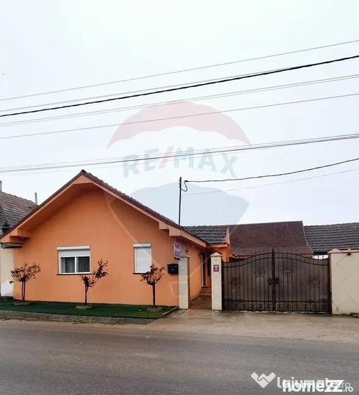 Casă cu 3 camere cu Teren 1262 Mp în Hidiș