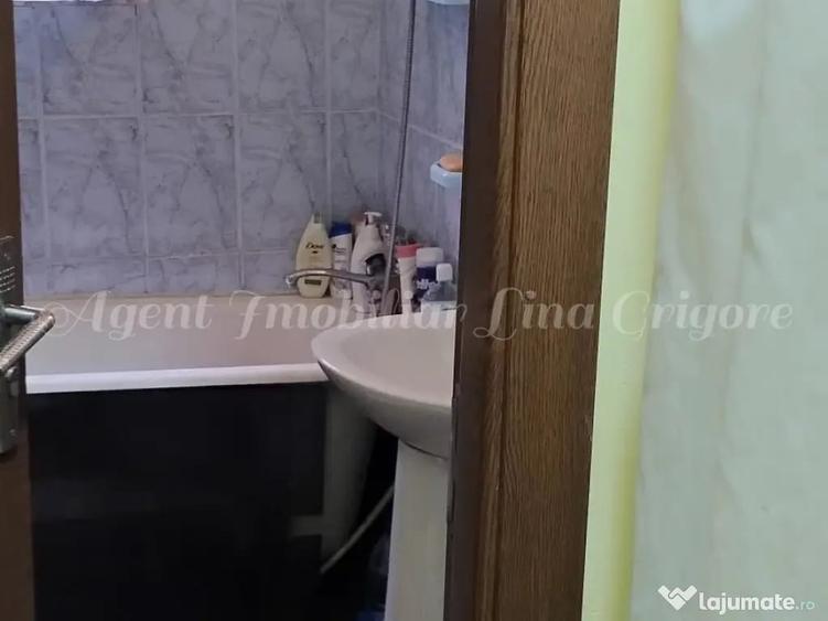 Apartament cu 2 camere decomandat în Gară