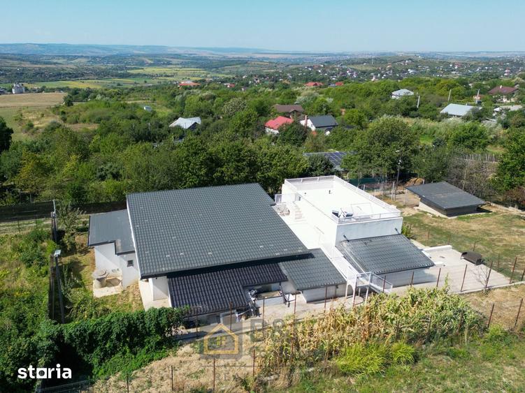 Casă cu 4 camere cu Teren 880 Mp în Bârnova