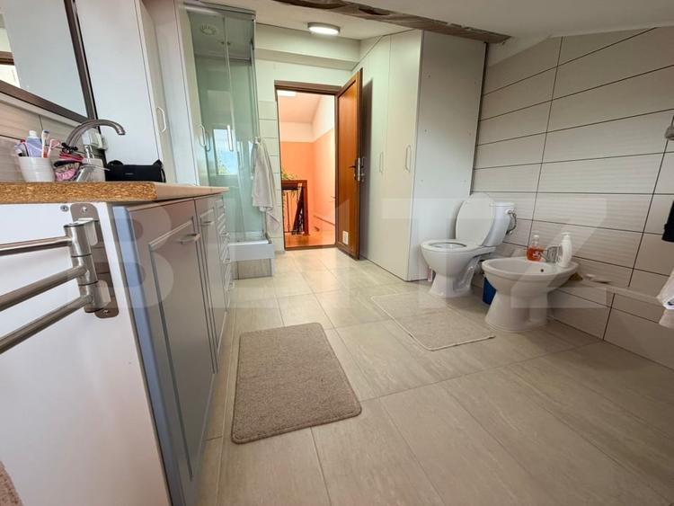 Casă individuală cu 4 camere cu Canalizare în Exterior Nord