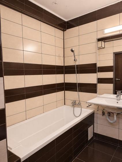 Apartament cu 3 camere decomandat în Inel I