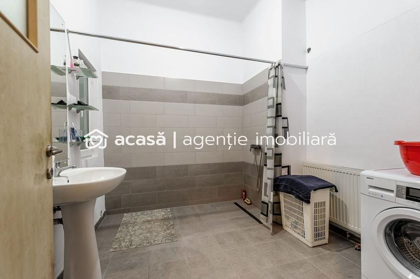 Apartament cu 2 camere semidecomandat, mobilat în Central