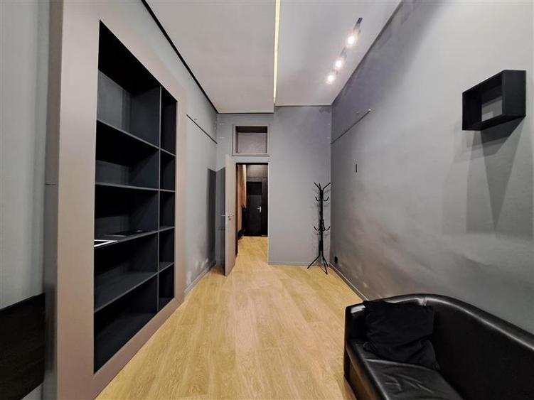 Spațiu comercial, de 30 mp, în Ultracentral