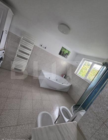 Casă individuală cu 6 camere cu Canalizare în Tecuci